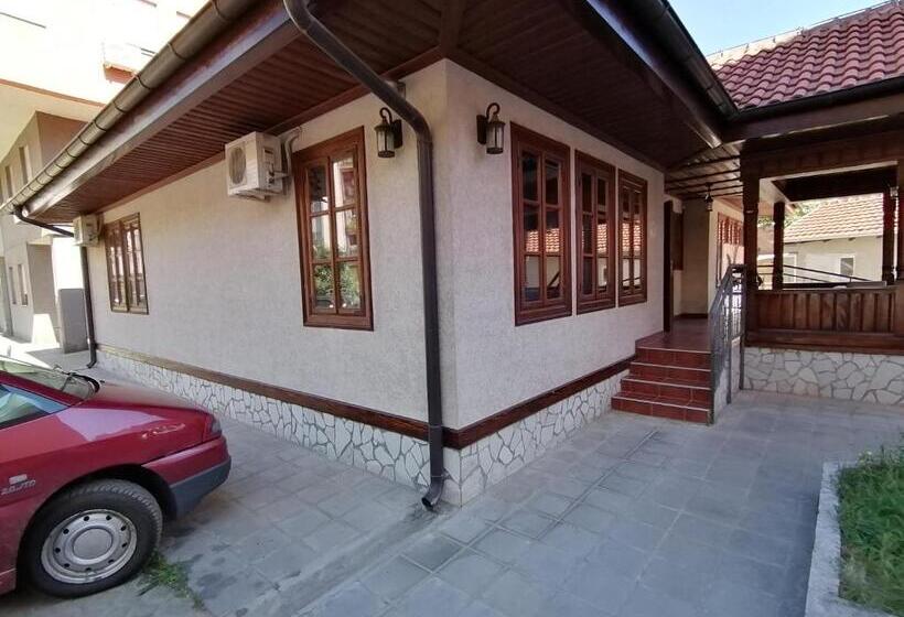 پانسیون Mon Accommodation Free Parking