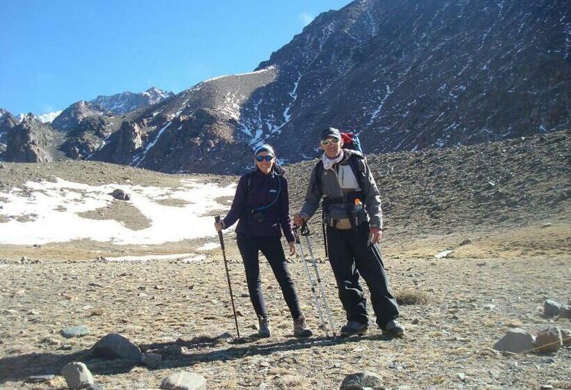 هاستل Nomade Mountain House