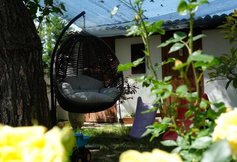 مبيت وإفطار Konak Bi̇ndalli