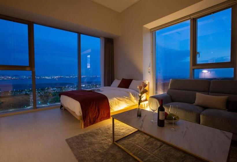Blue Ocean Residence
