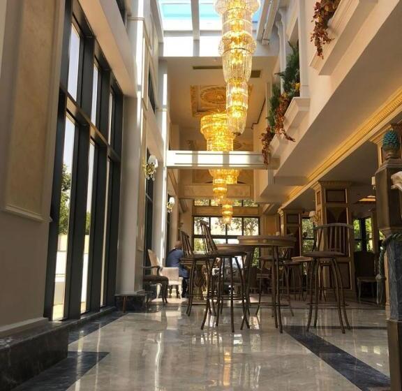 Fotos del hotel Golden Hill  Downtown:  42