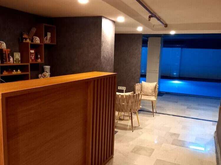 Fotos del hotel Golden Hill  Downtown:  33