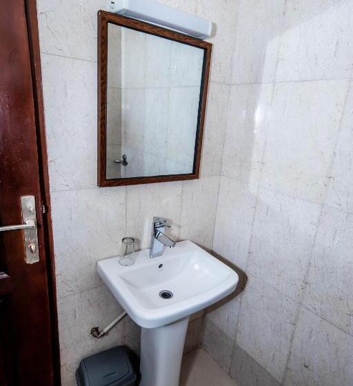 هتل Isis Hôtel