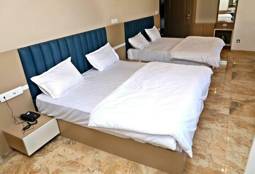 Отель Keshav Inn
