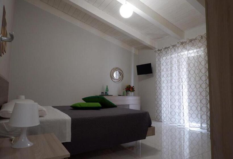 ホテル Natural House