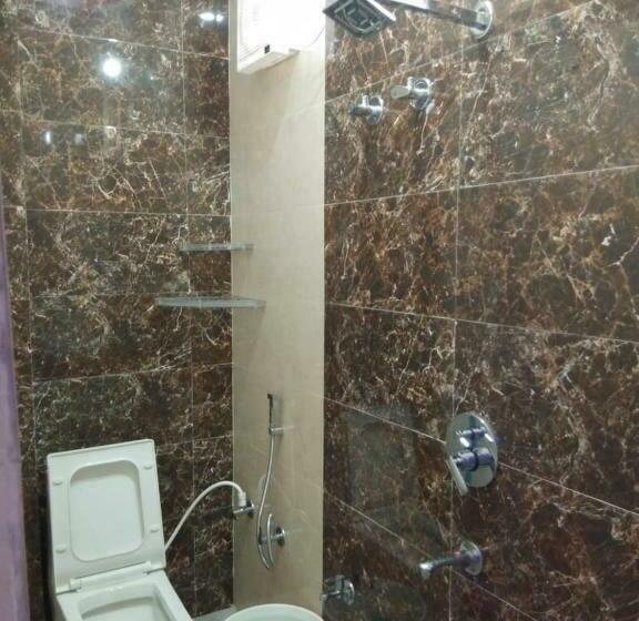 בית מלון כפרי Pop 82818  Tpm