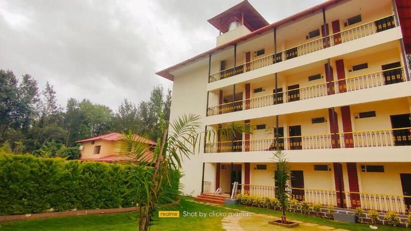 酒店 The Excellency Resort & Spa, Coorg