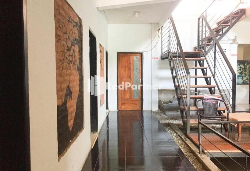 هتل Wisma Andini Palopo Redpartner