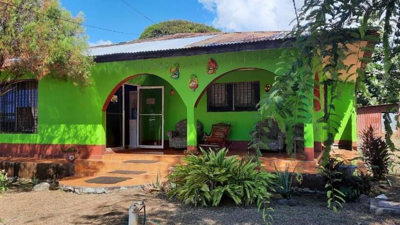 פנסיון Hospedaje Tropical Dreams
