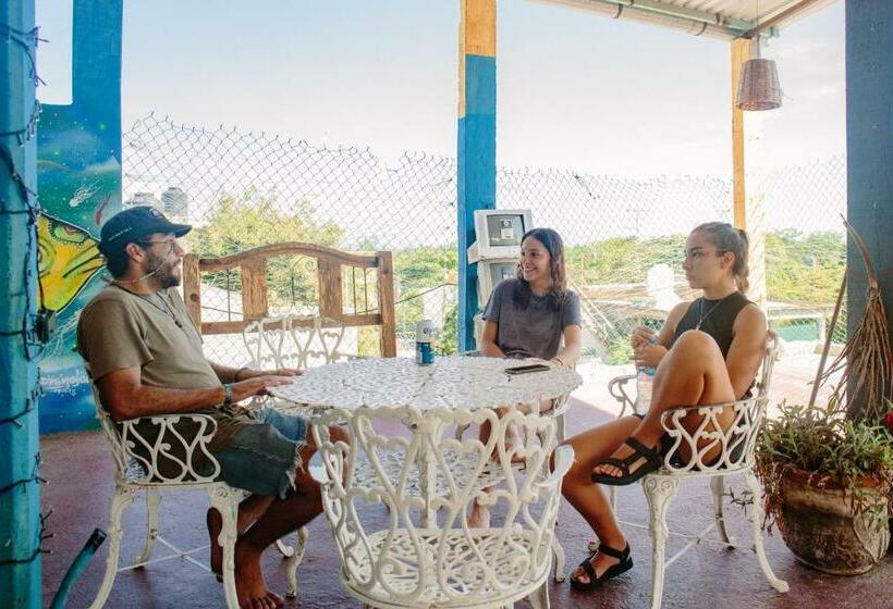 هاستل Residencia Artistica