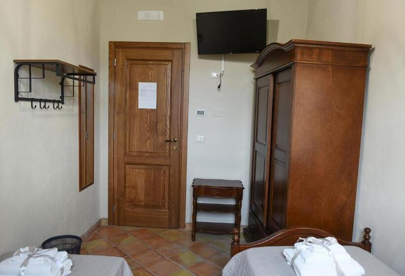 住宿加早餐  Casa Vacanze Nicola E Lina