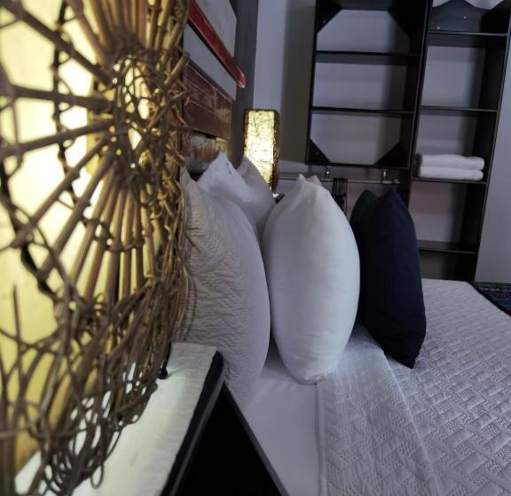 تختخواب و صبحانه Sunrise House