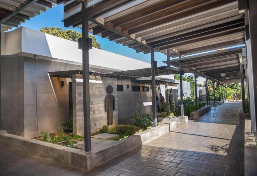 هتل Casa 1800 Cerro Verde