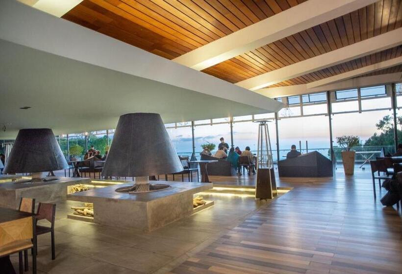 هتل Casa 1800 Cerro Verde