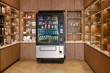 Clarion Hotel Jeddah Airport
