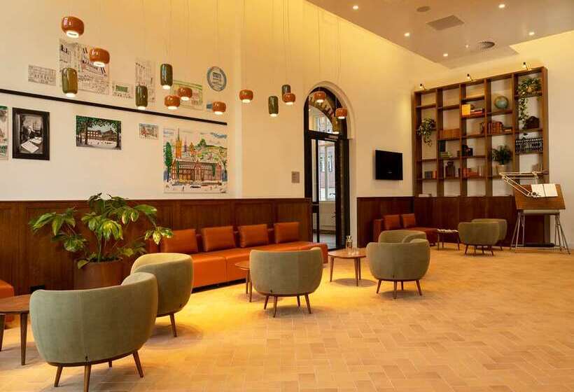 فندق Doubletree By Hilton Sittard