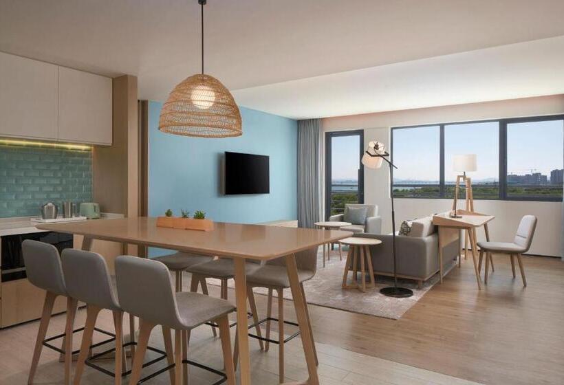 Hotel Element Xiamen Tong An