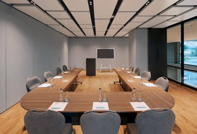 Fotos del hotel Four Points By Sheraton Istanbul Kagithane:  37