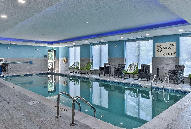فندق Hampton Inn & Suites Keene
