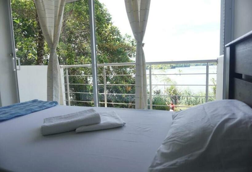 Отель La Manigua Hostal