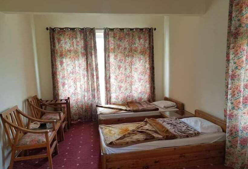 Hotel Mashabrum