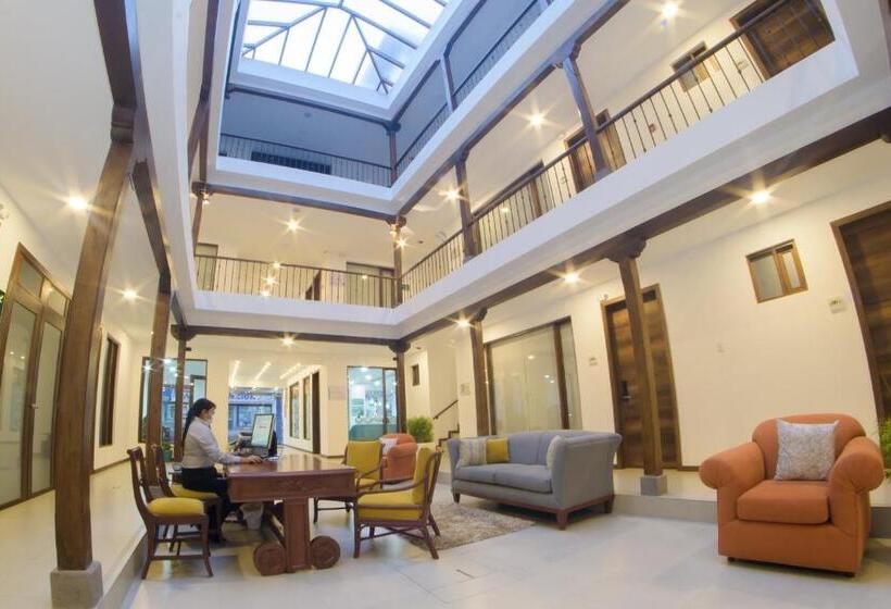 Reec Latacunga By Oro Verde Hotels