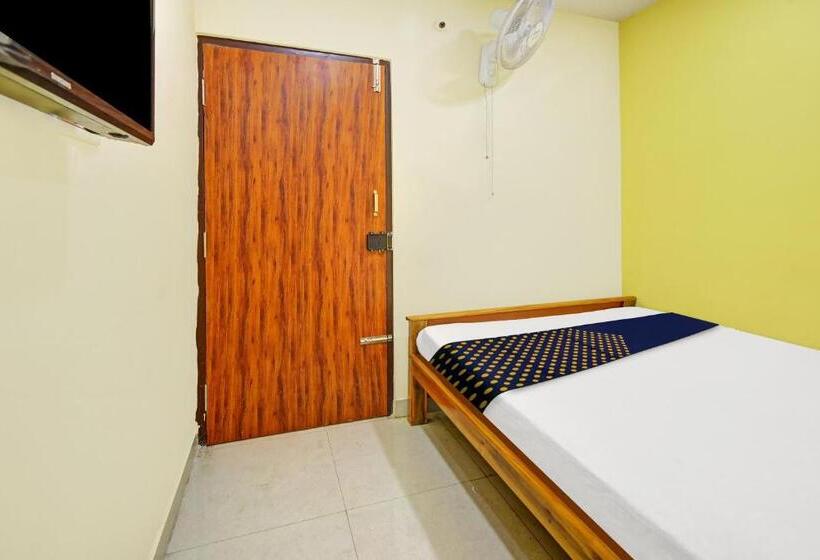 هتل O V.n Boarding And Lodging