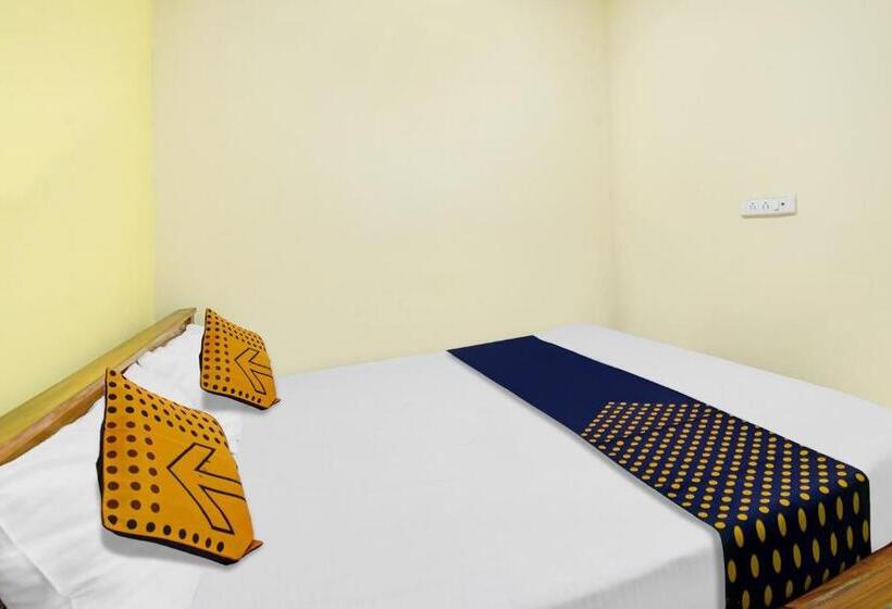 هتل O V.n Boarding And Lodging