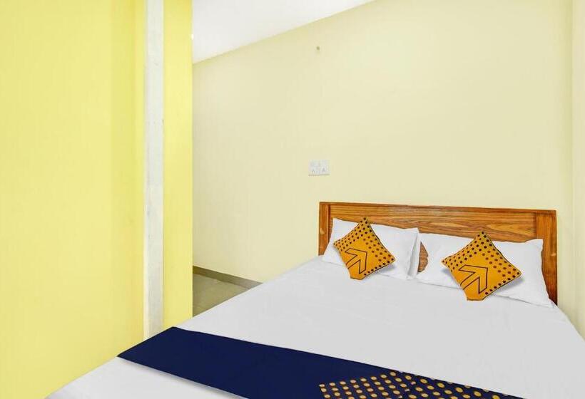 هتل O V.n Boarding And Lodging
