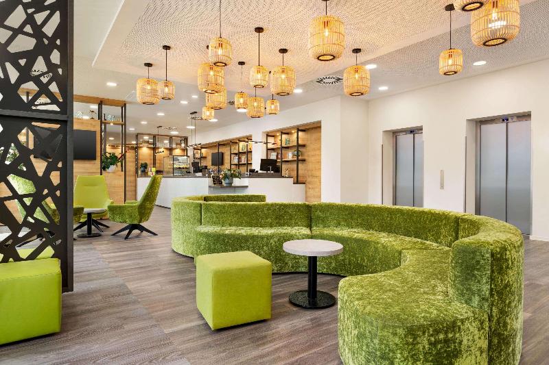 هتل Super 8 By Wyndham Chemnitz