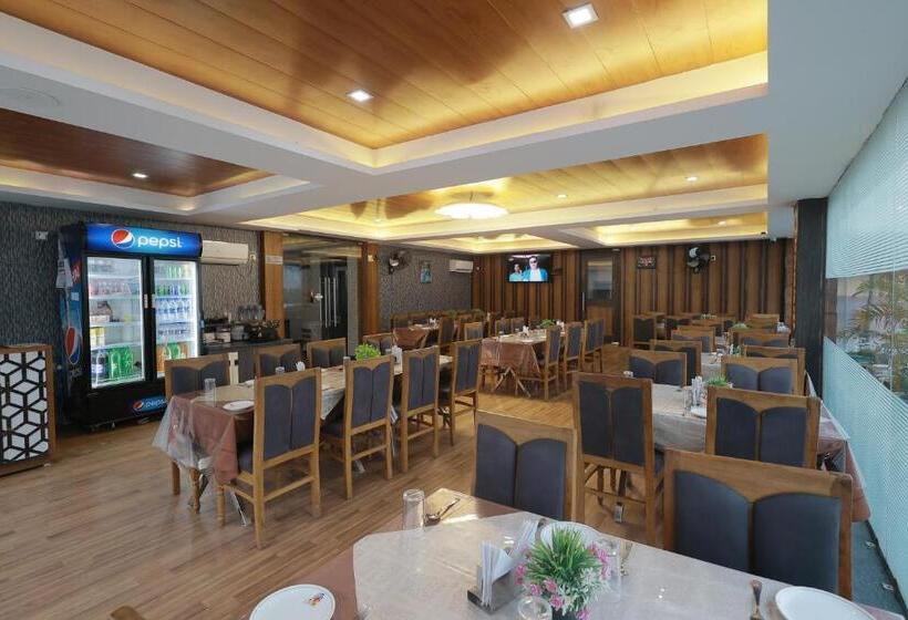 فندق The Bodhi Palace Resort
