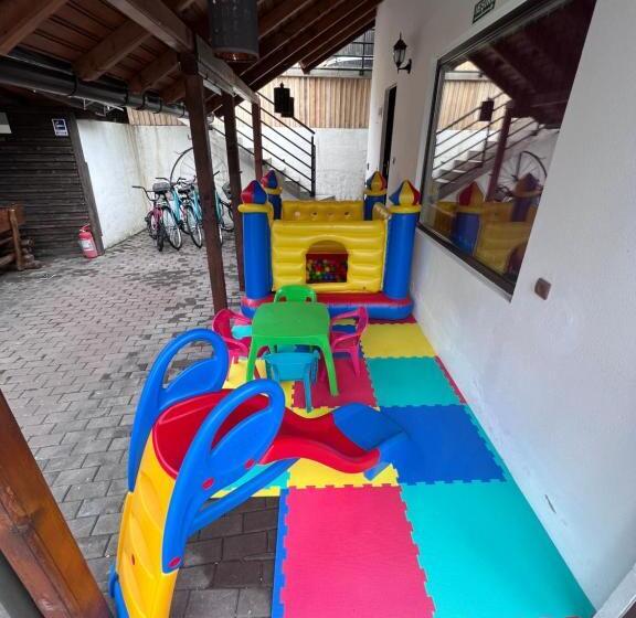 هتل Vila Swe Sar
