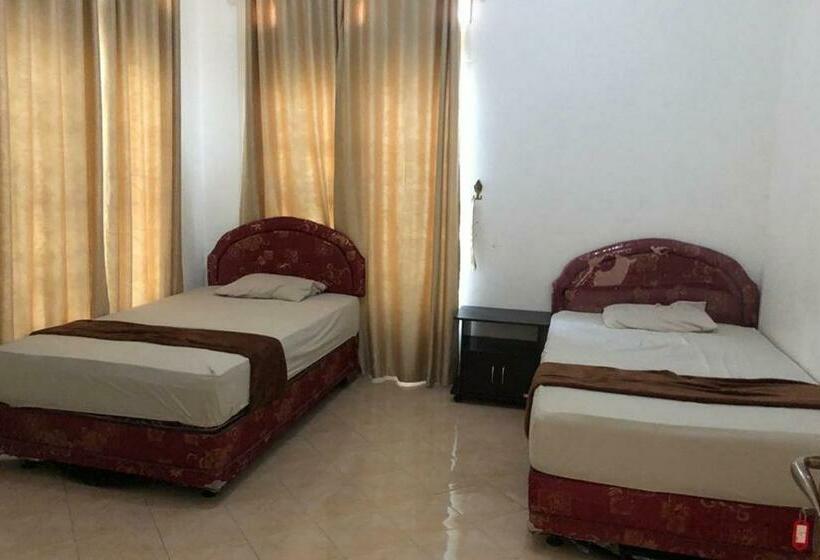 هتل Wisma Gardenia Palangkaraya Syariah Redpartner