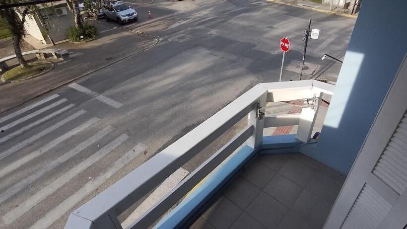 پانسیون Residencial Da Praça Garopaba