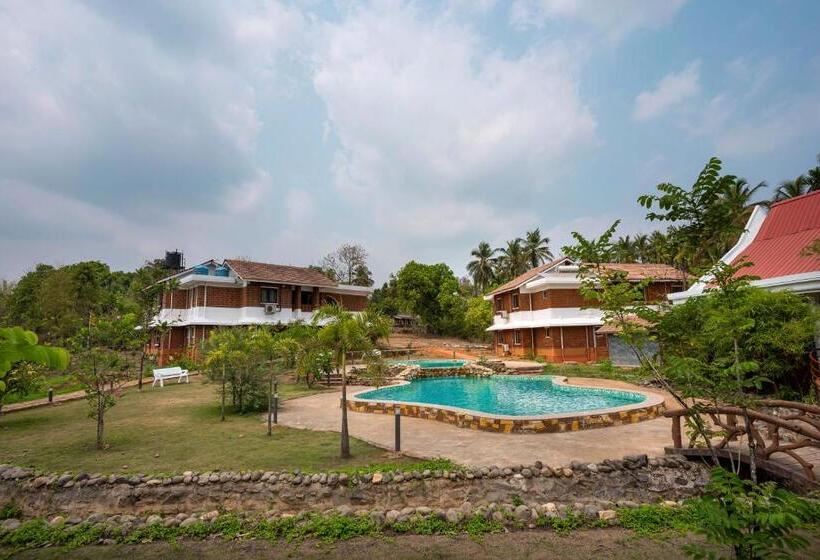 منتجع Sarth Ayurveda Retreat And Wellness Centre