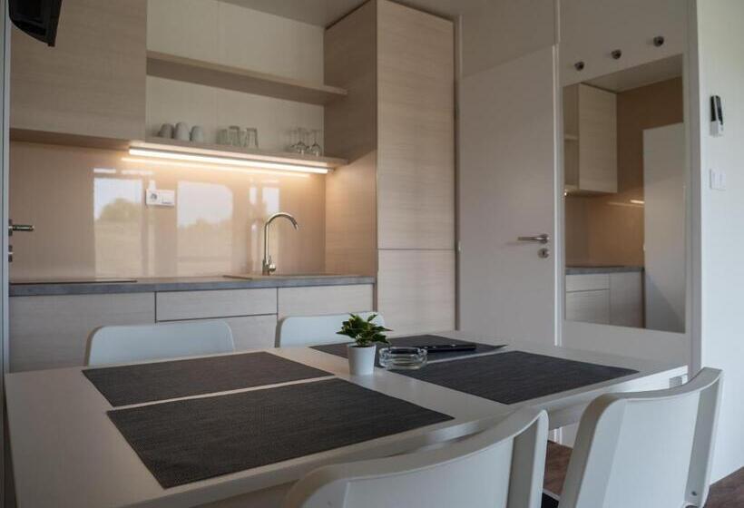 Tisza Tó Apartmanpark