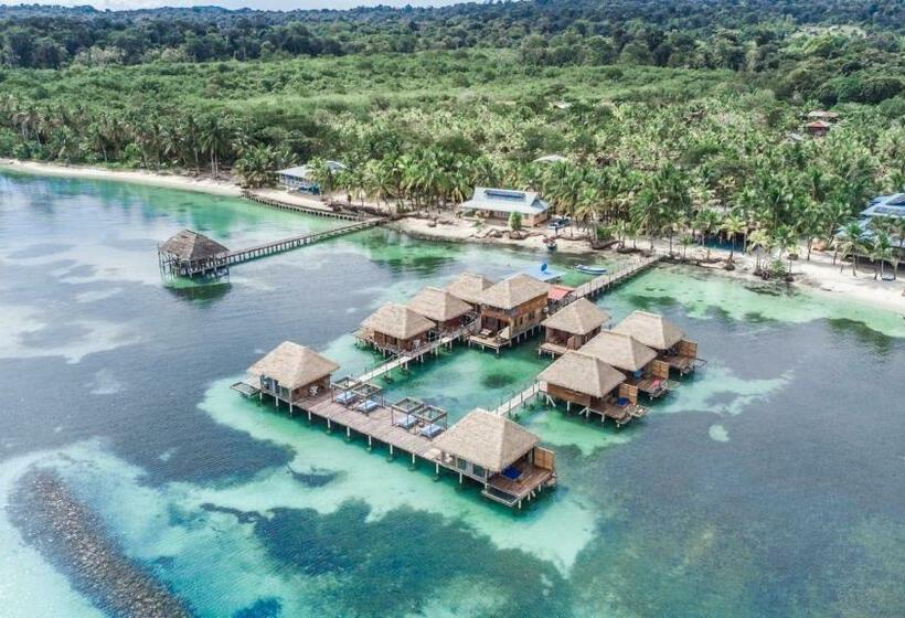 Azul Over The Water Resort
