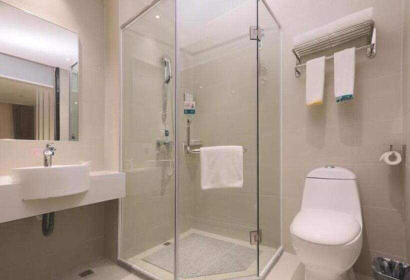 Отель City Comfort Inn Guangzhou Luyuan Road Taojin Metro Station