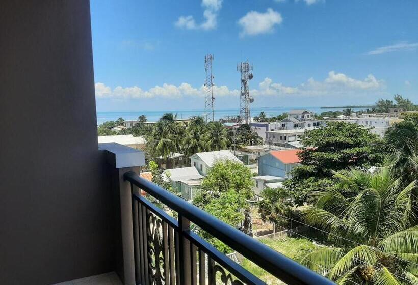 Coral View Hotel & Resort