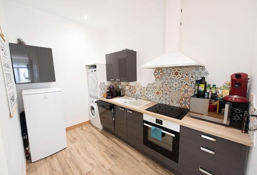 هتل Logis Hostellerie Du Marche