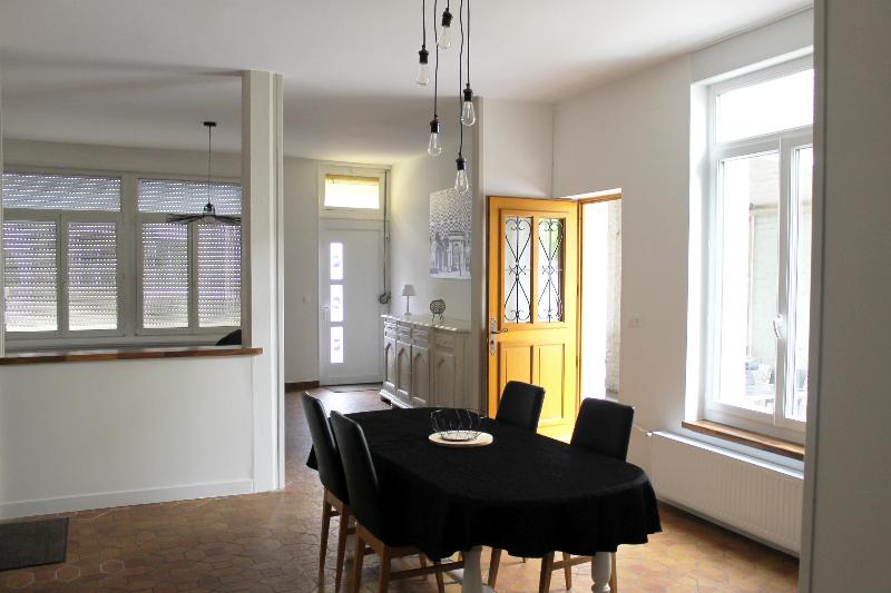 هتل Logis Hostellerie Du Marche