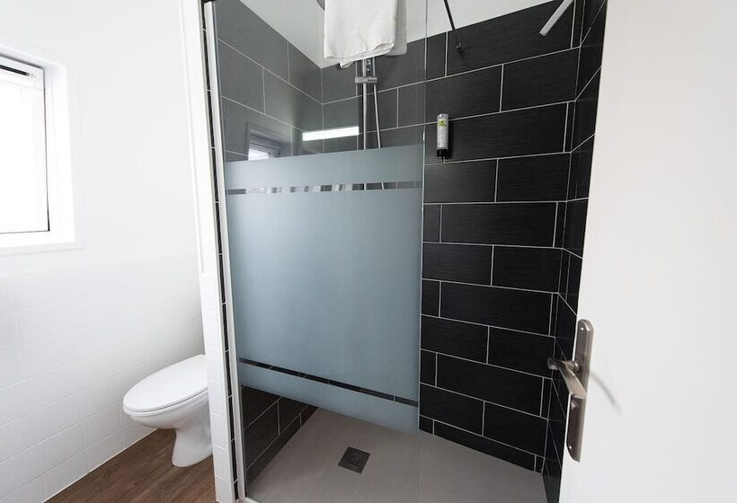 هتل Logis Hostellerie Du Marche