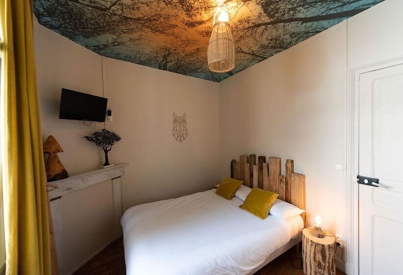 هتل Logis Hostellerie Du Marche