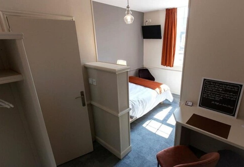 هتل Logis Hostellerie Du Marche