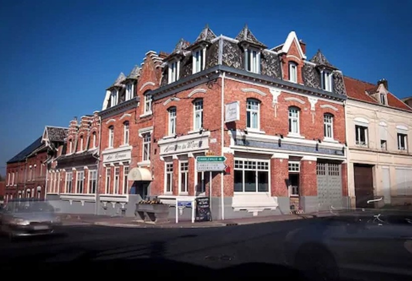 هتل Logis Hostellerie Du Marche