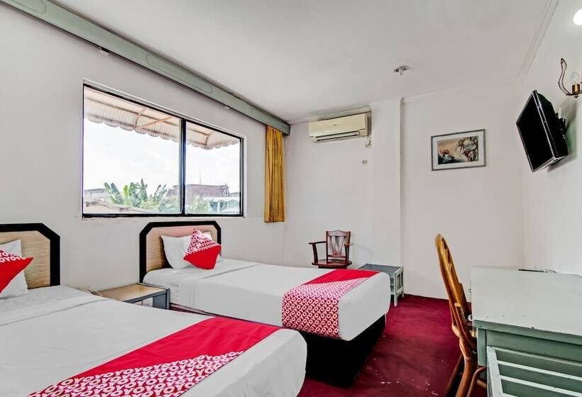 فندق Oyo 90697  Wisata