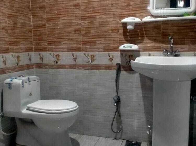 پانسیون Ilyasin Guest House
