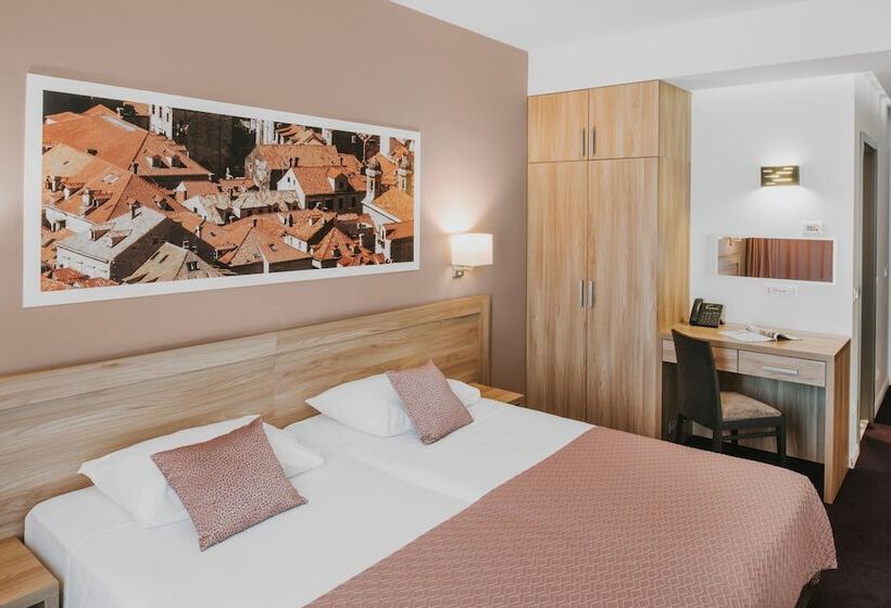 Fotos del hotel Adria:  9