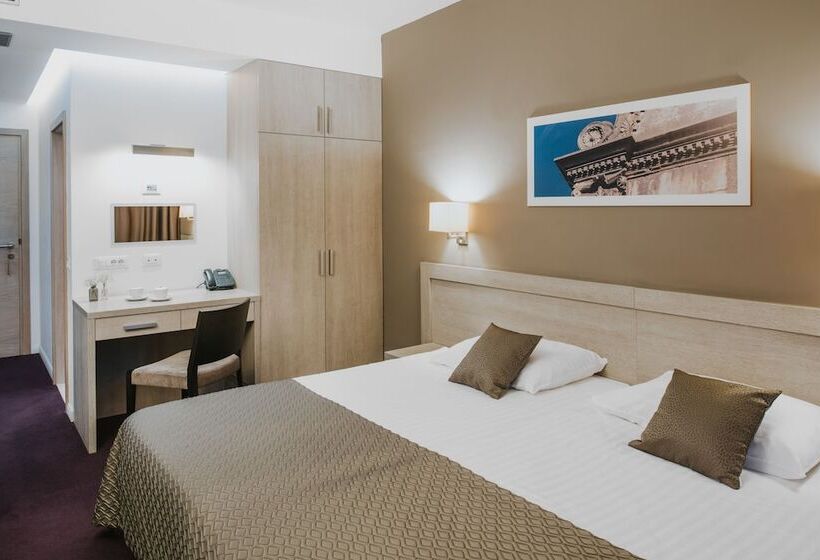 Fotos del hotel Adria:  8