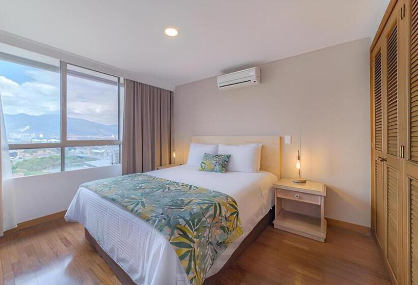 Alcazar De Oviedo By Ee Hoteles